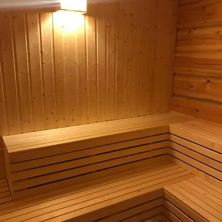 Lodge Camp Dronningkrona *