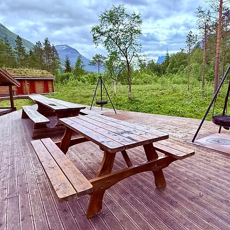 Camp Dronningkrona Lodge Alvundeid